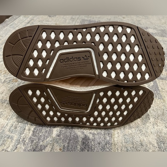 NWT Women’s adidas NMD R1 Wonder Quartz Earth Strata size 7.5 - Picture 11 of 16